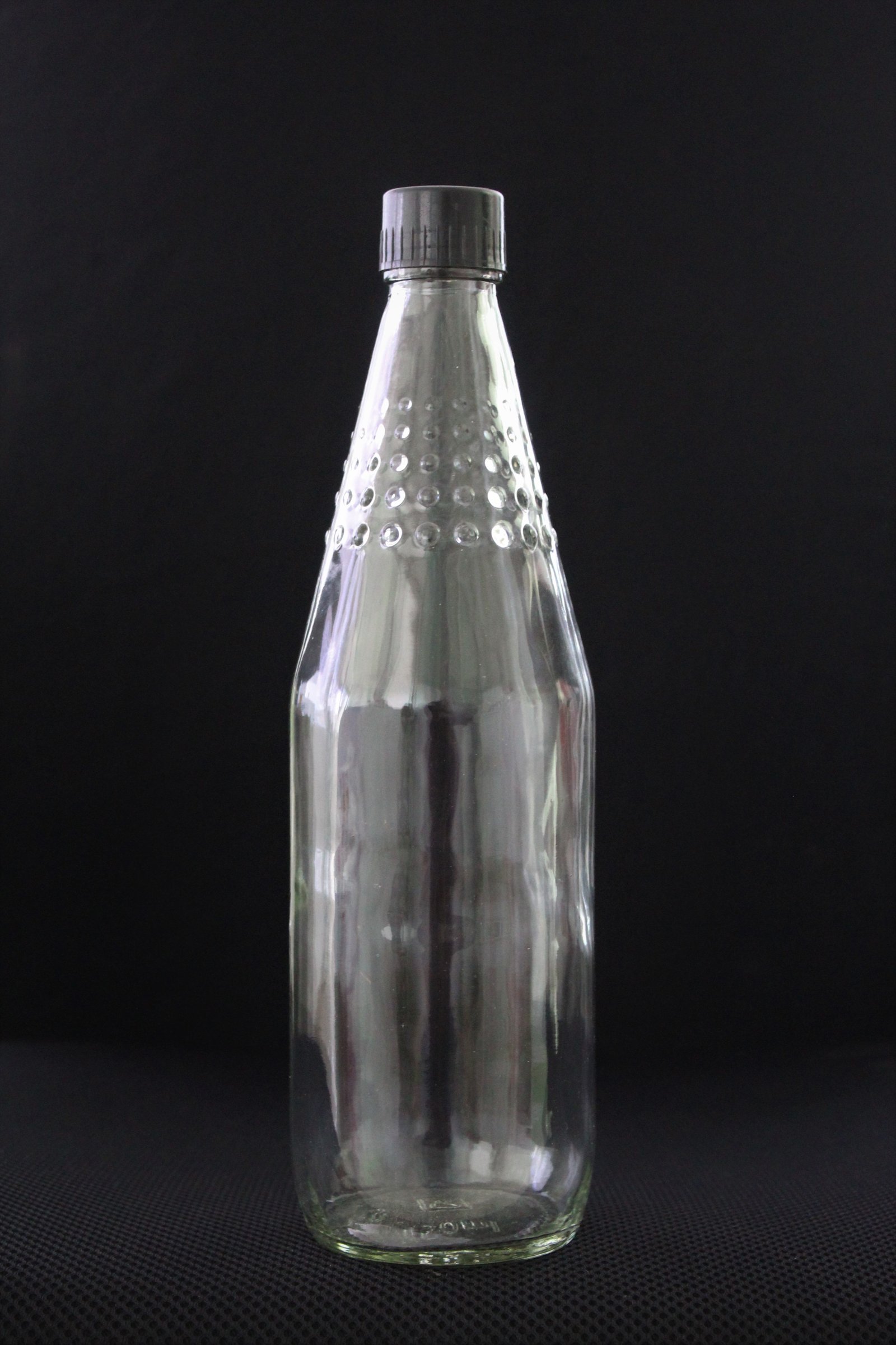 750 ML GURUJI DOTTED BOTTLE